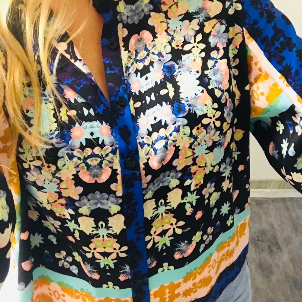 Beautiful flower silk print